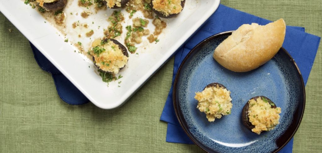 Chimichurri stuffed mushrooms served with Bread roll